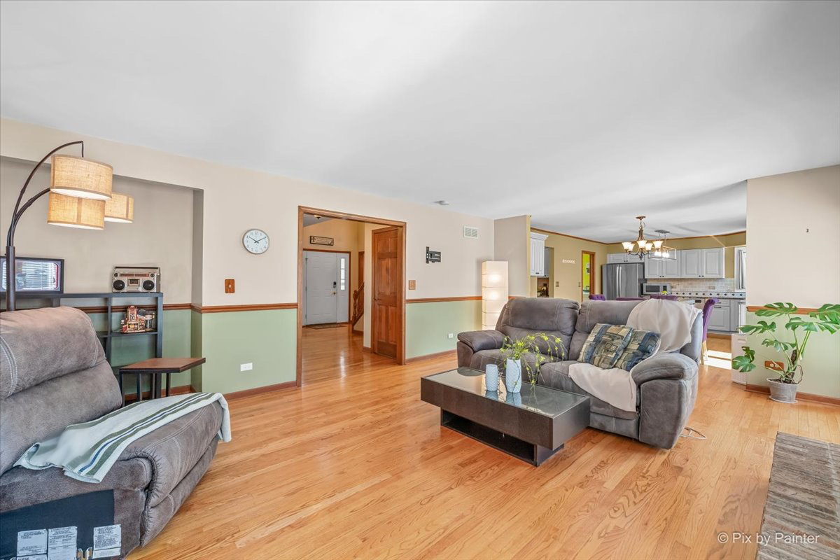 265 Moders Road Cary, IL 60013 - Photo 15 of 41