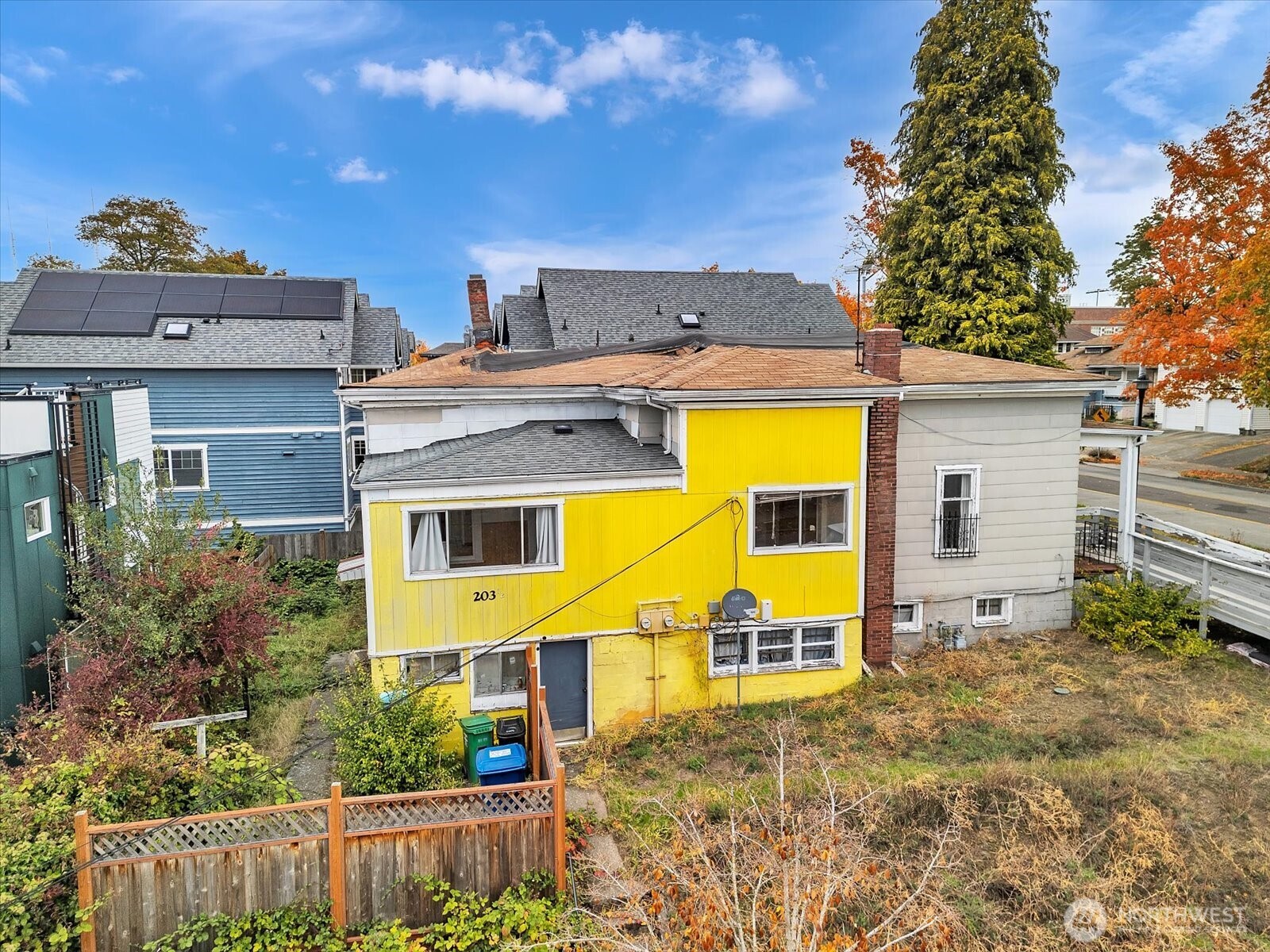 203 23rd Avenue Seattle, WA 98122 - Photo 2 of 26