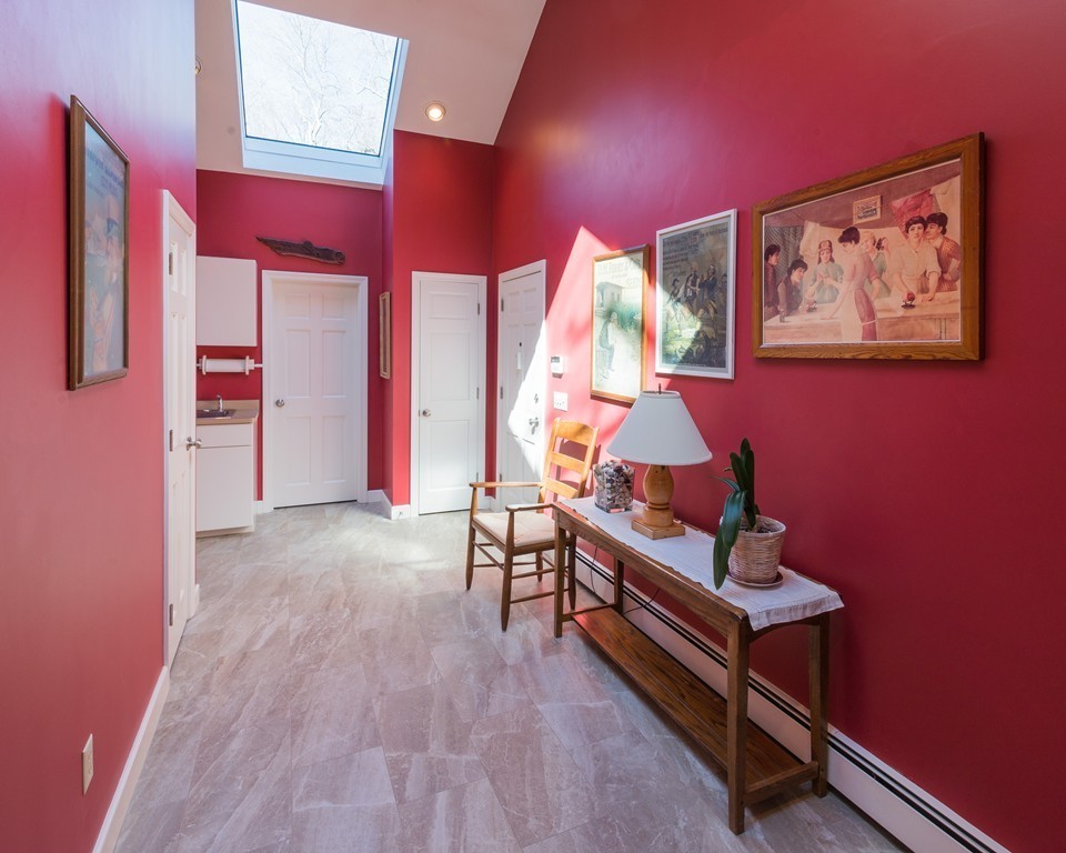 91 Westerly Road Weston, MA 02493 - Photo 10 of 20 Gallery Image 10