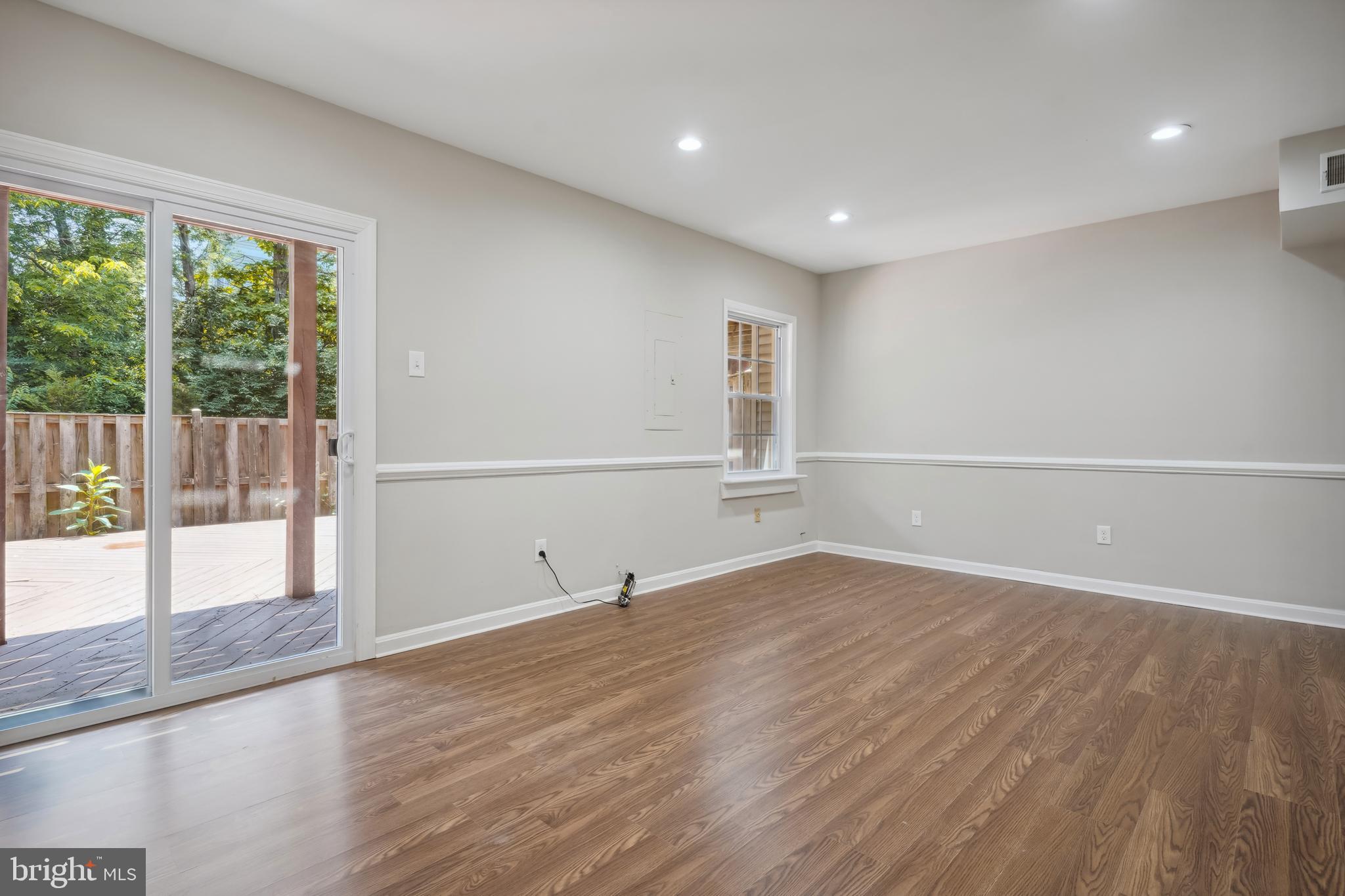 46915 Rabbitrun Terrace Sterling, VA 20164 - Photo 14 of 36 Gallery Image 14