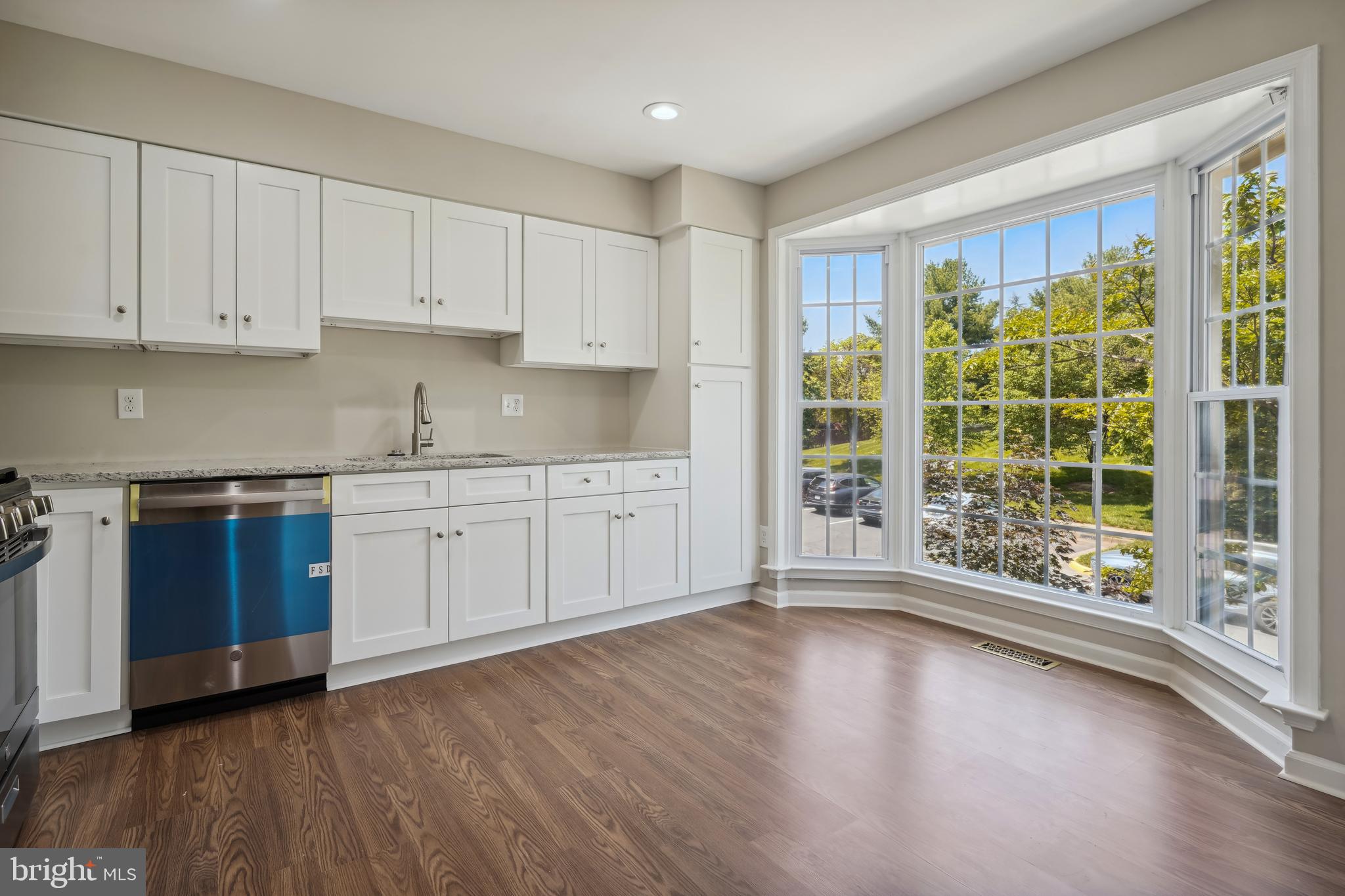 46915 Rabbitrun Terrace Sterling, VA 20164 - Photo 18 of 36 Gallery Image 18