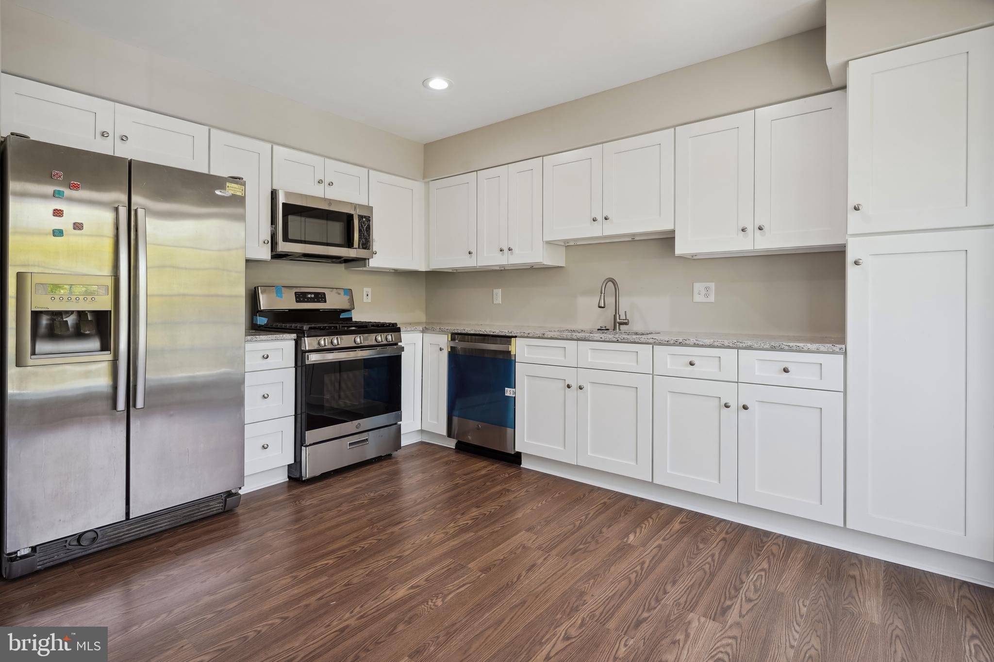46915 Rabbitrun Terrace Sterling, VA 20164 - Photo 19 of 36 Gallery Image 19
