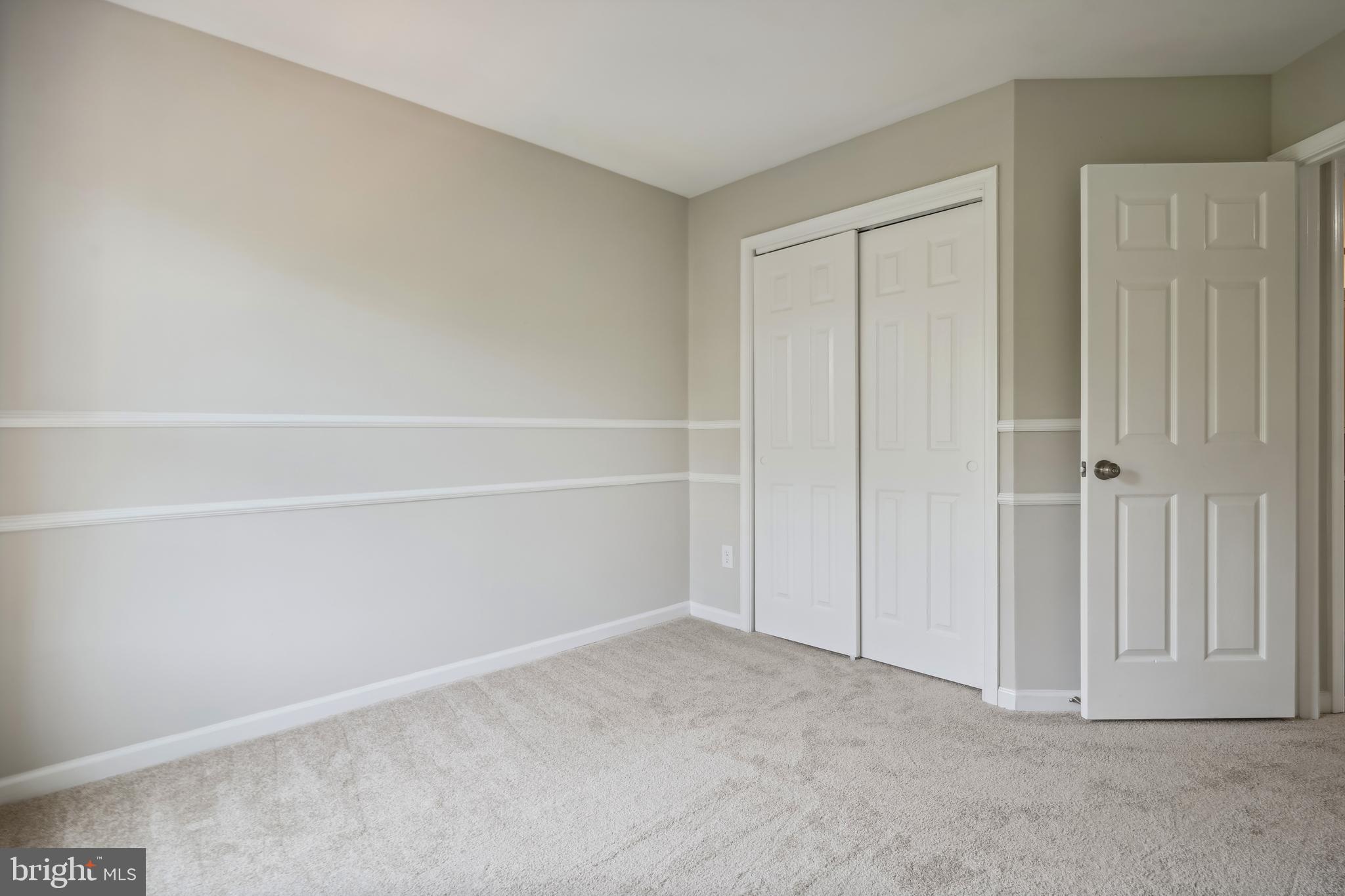 46915 Rabbitrun Terrace Sterling, VA 20164 - Photo 28 of 36 Gallery Image 28