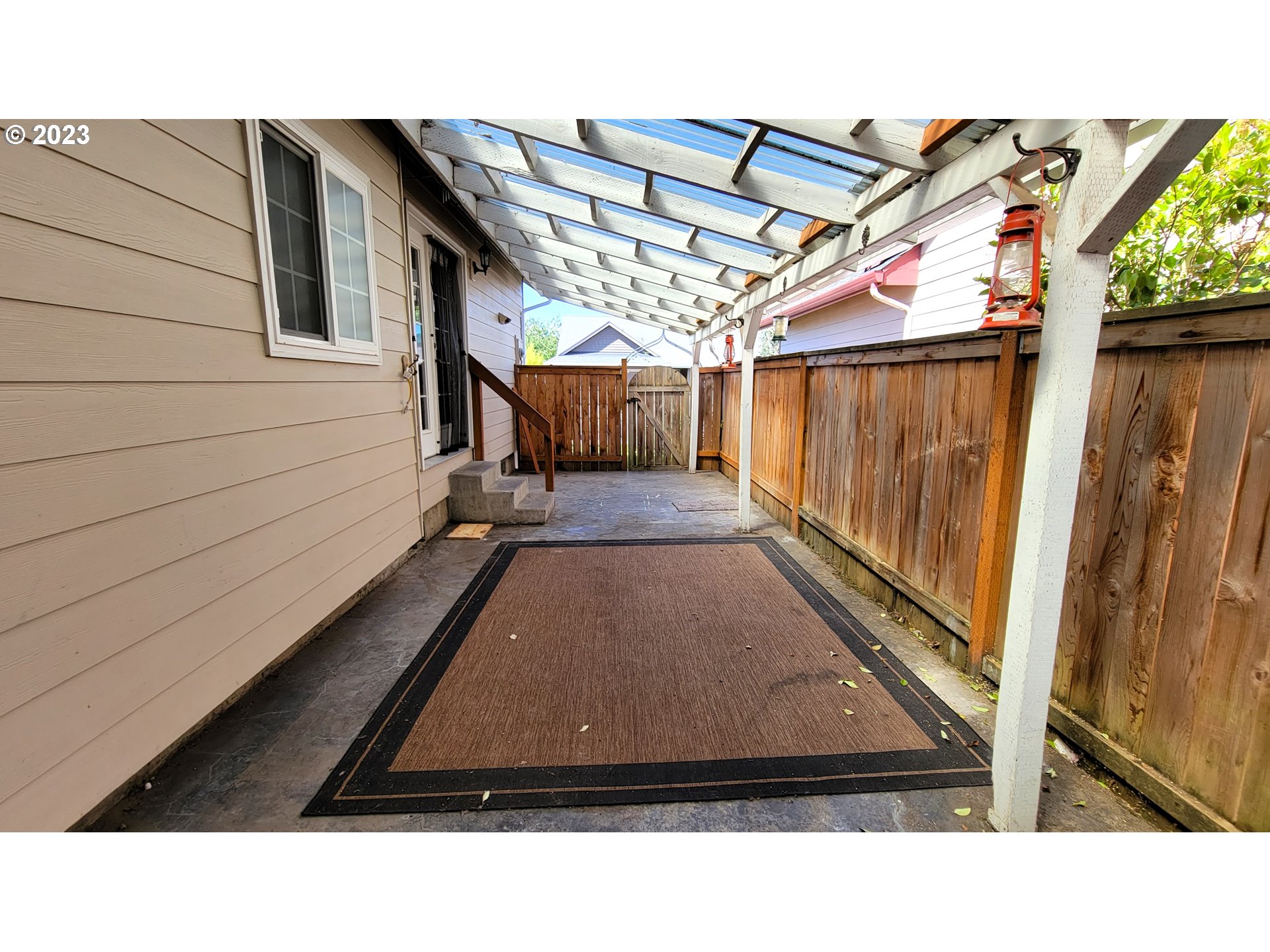 6709 Moses Pass Springfield, OR 97478 - Photo 14 of 16 Covered Patio