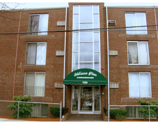 124 Addison Street, Unit 6 Chelsea, MA 02150 - Photo 1 of 1 Gallery Image 1
