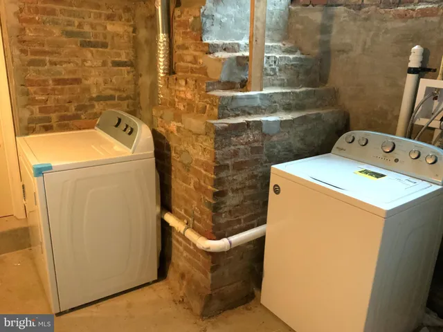 $1,195 | 804 Hollins Street, Baltimore, MD 21201