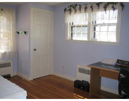 8 Granger Road Westborough, MA 01581 - Photo 9 of 10 Gallery Image 9