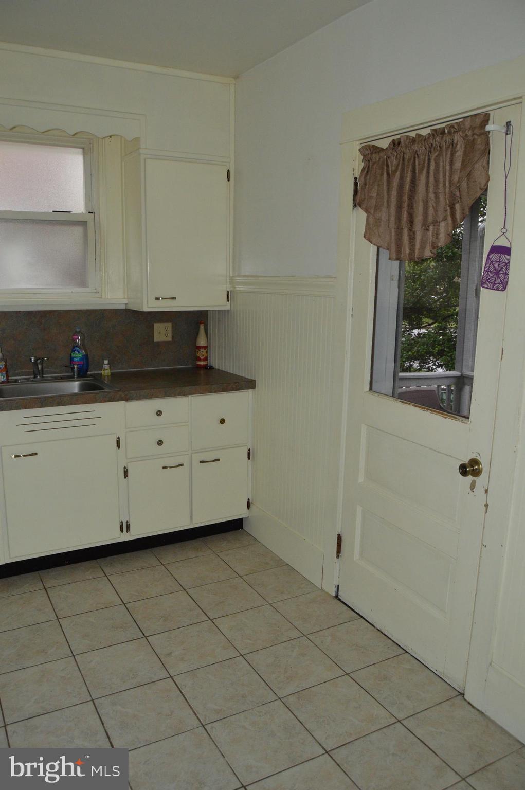 1341 Liberty Avenue Reading, PA 19607 - Photo 21 of 71