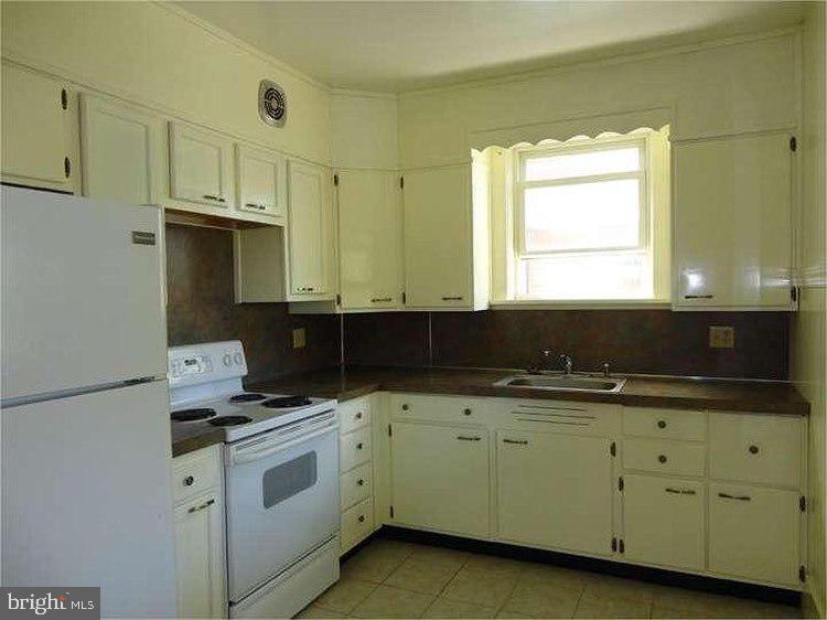 1341 Liberty Avenue Reading, PA 19607 - Photo 24 of 71