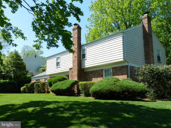 10819 Old Coach Road Potomac, MD 20854 - Photo 1 of 15 Exterior (Rear)
