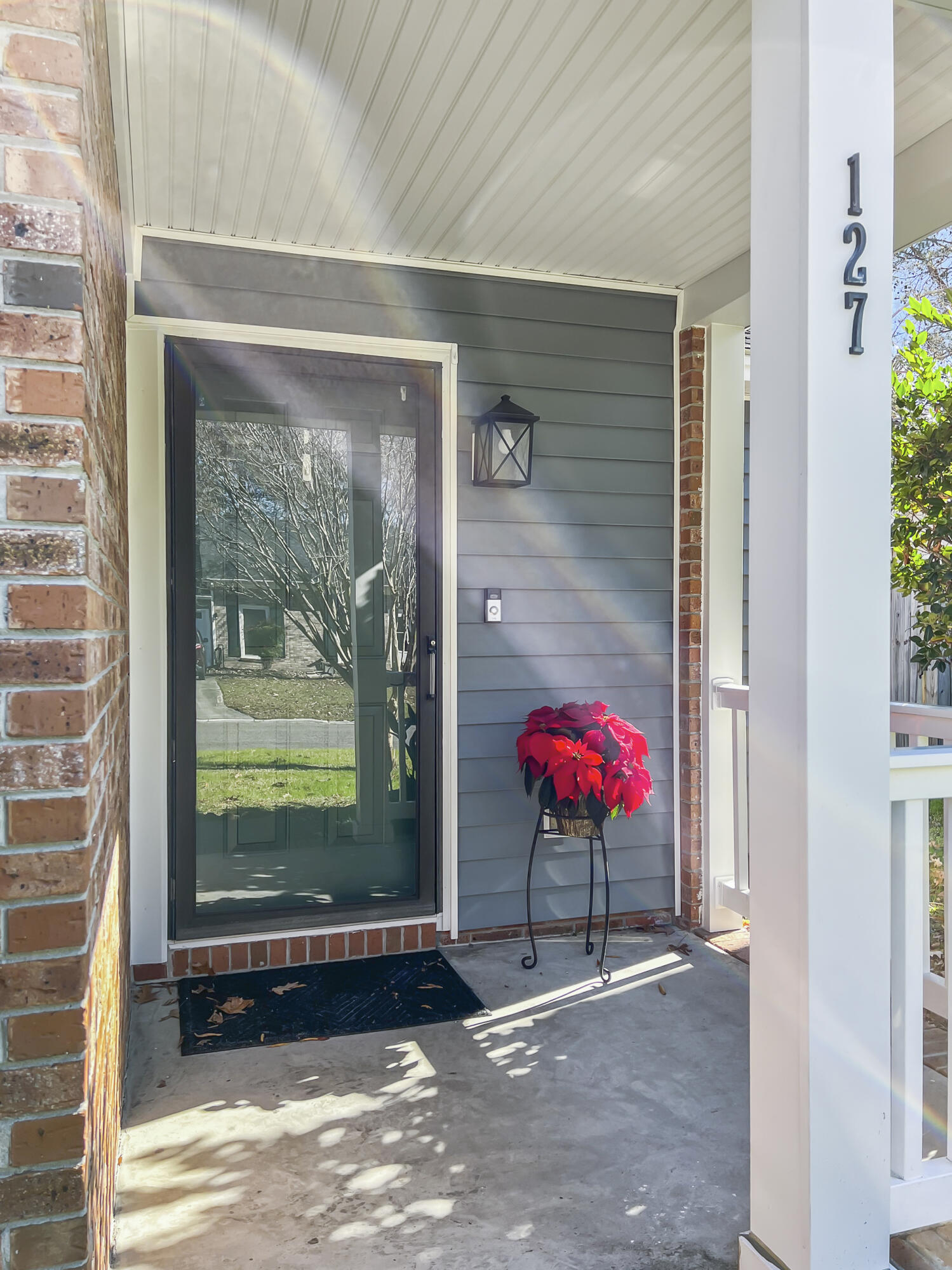 127 Towne Square Road Summerville, SC 29485 - Photo 3 of 17 127_Town_Square_Road00002_single