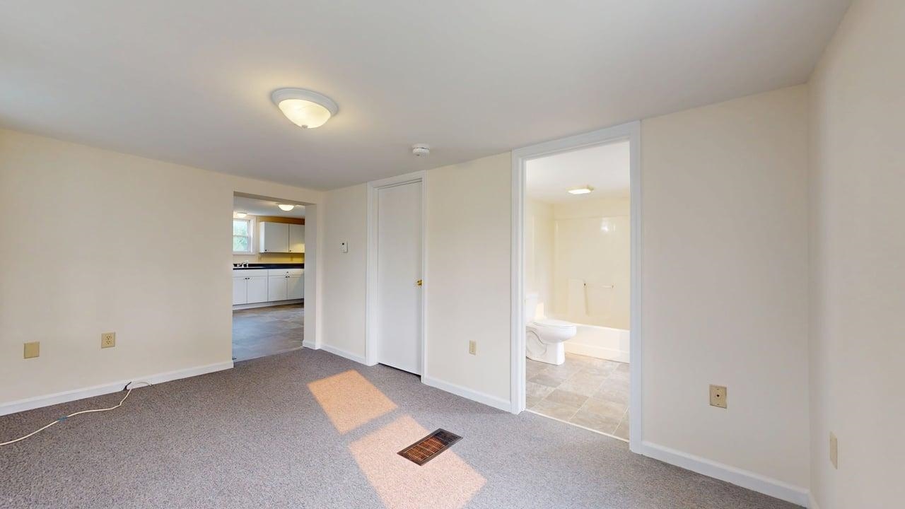 106 1st Street Swanton, VT 05488 - Photo 17 of 39