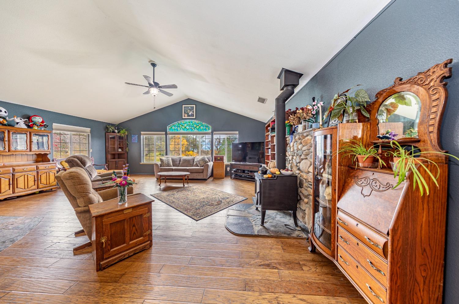33100 Creek Ranch Road Coarsegold, CA 93614 - Photo 9 of 43 Gallery Image 9
