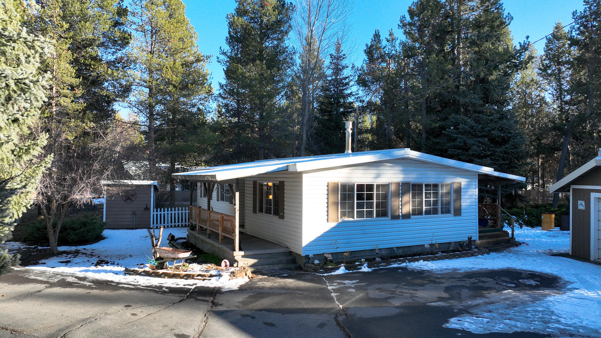 16177 Aqua Road La Pine, OR 97739 - Photo 3 of 29 DJI_0294