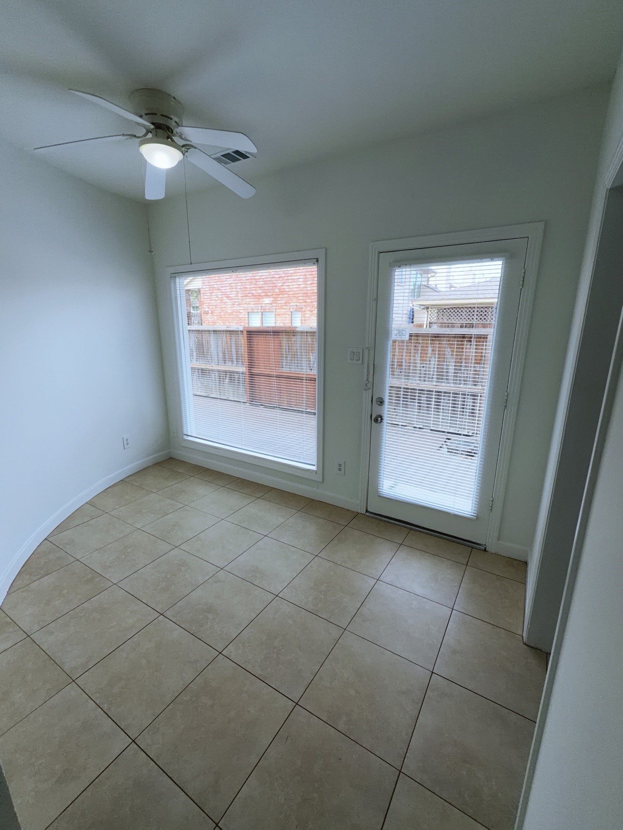 11854 Taylorcrest Road Houston, TX 77024 - Photo 15 of 27