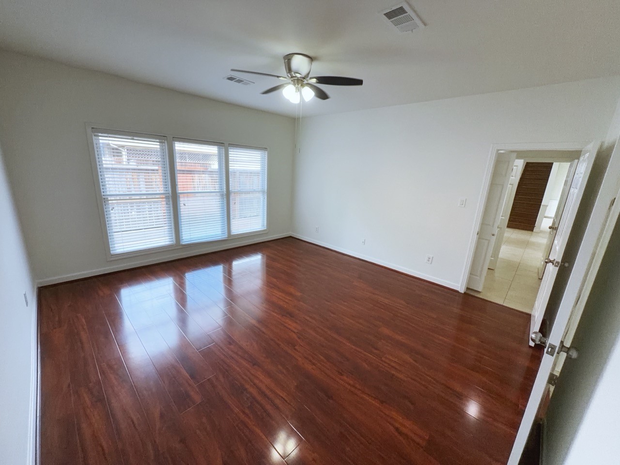 11854 Taylorcrest Road Houston, TX 77024 - Photo 16 of 27