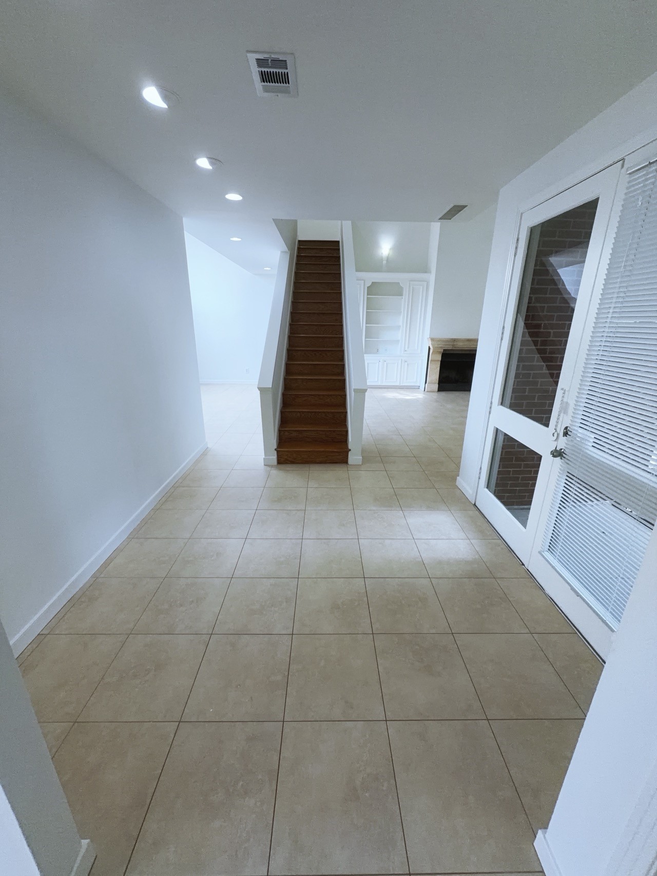 11854 Taylorcrest Road Houston, TX 77024 - Photo 7 of 27