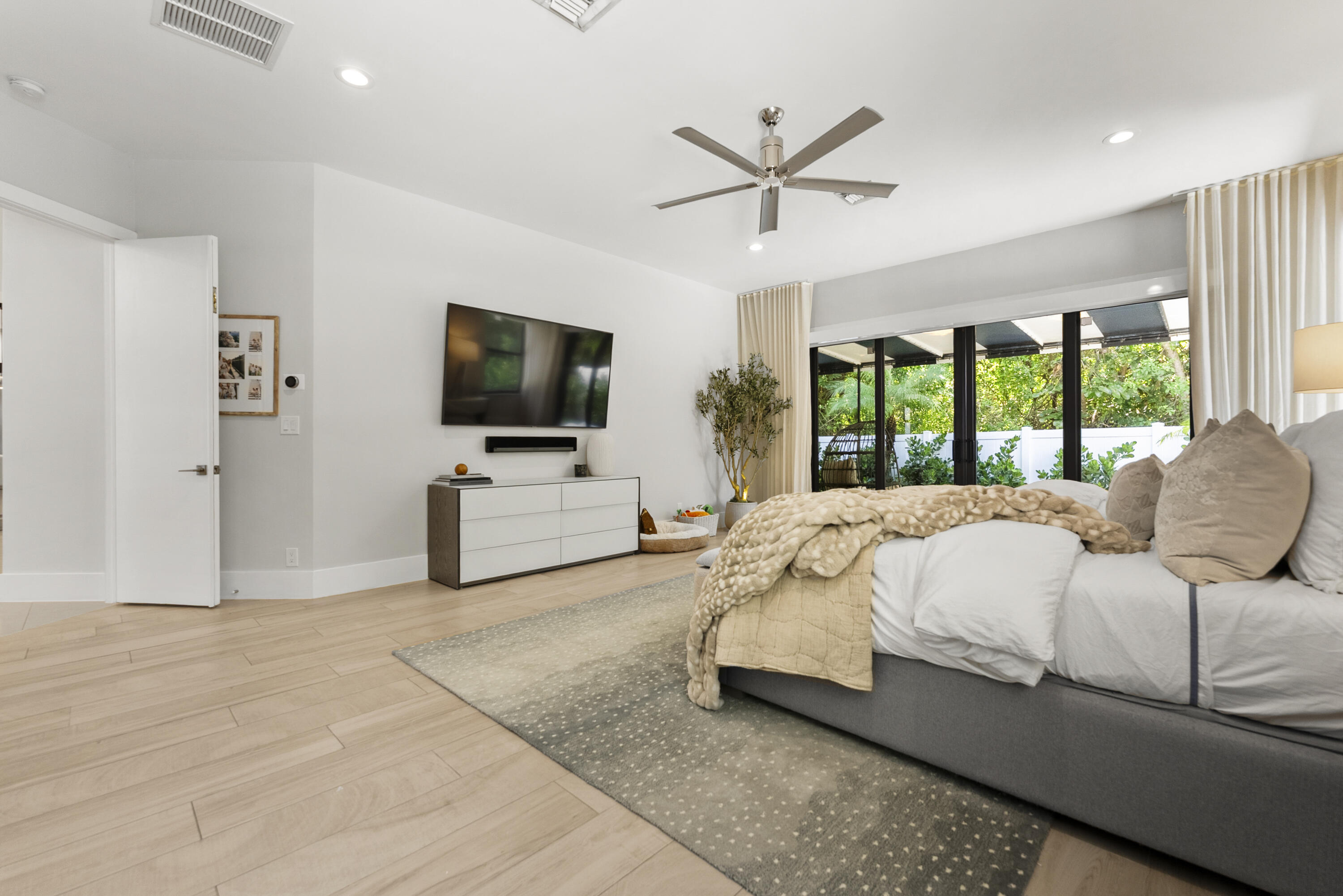 1812 Southwest 17th Street Boca Raton, FL 33486 - Photo 28 of 76 DSC01220