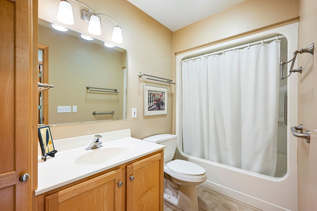 7814 Eames Farm Road, Unit 3V Egg Harbor, WI 54209 - Photo 13 of 26