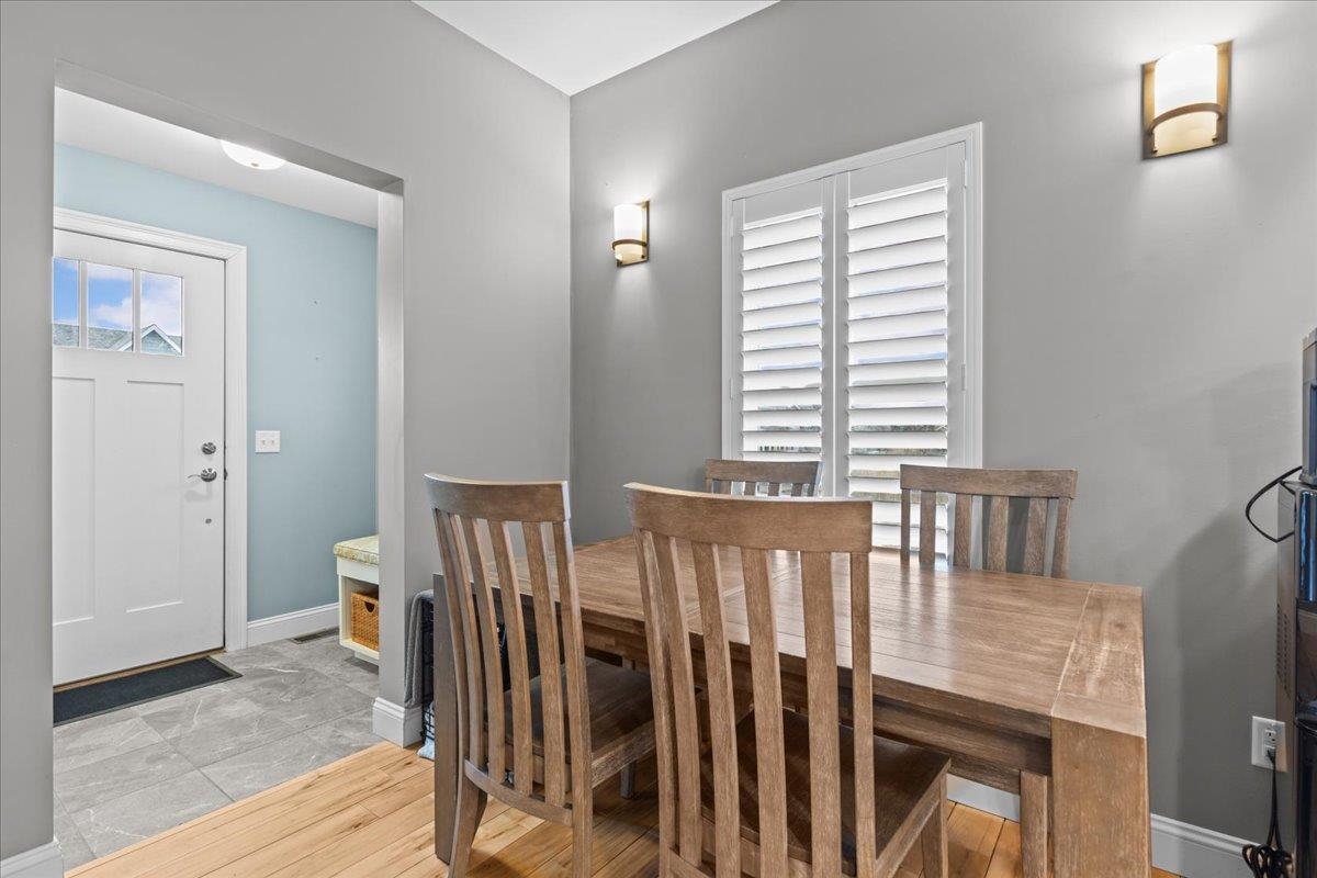 150 Rye Circle South Burlington, VT 05403 - Photo 13 of 60