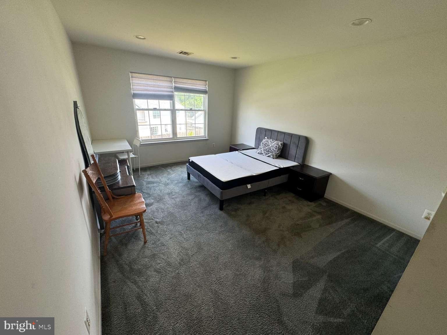 9 Jimarie Court Hamilton, NJ 08620 - Photo 19 of 20 a room with workspace and window