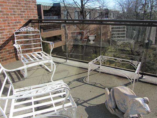 406 Paradise Road, Unit PHS Swampscott, MA 01907 - Photo 21 of 25 Gallery Image 21