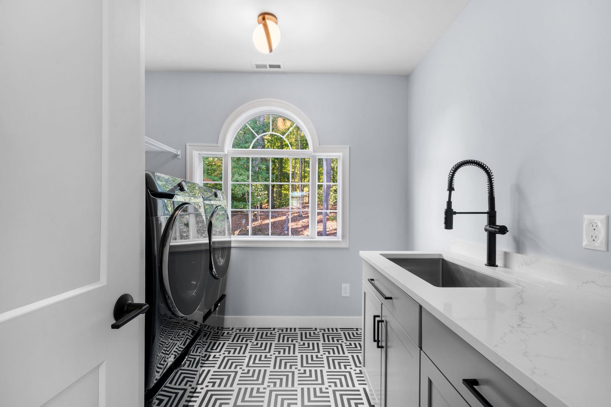 3 Paddington Place Nashua, NH 03064 - Photo 28 of 38