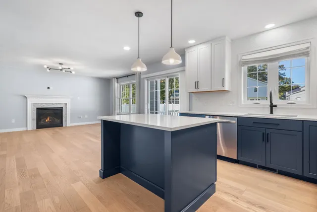 $849,900 | 3 Paddington Place, Nashua, NH 03064