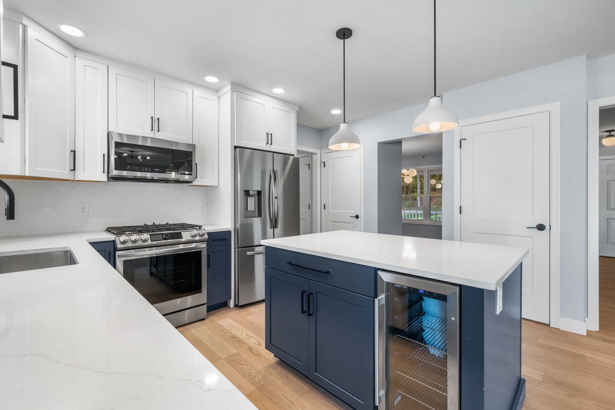 3 Paddington Place Nashua, NH 03064 - Photo 4 of 38