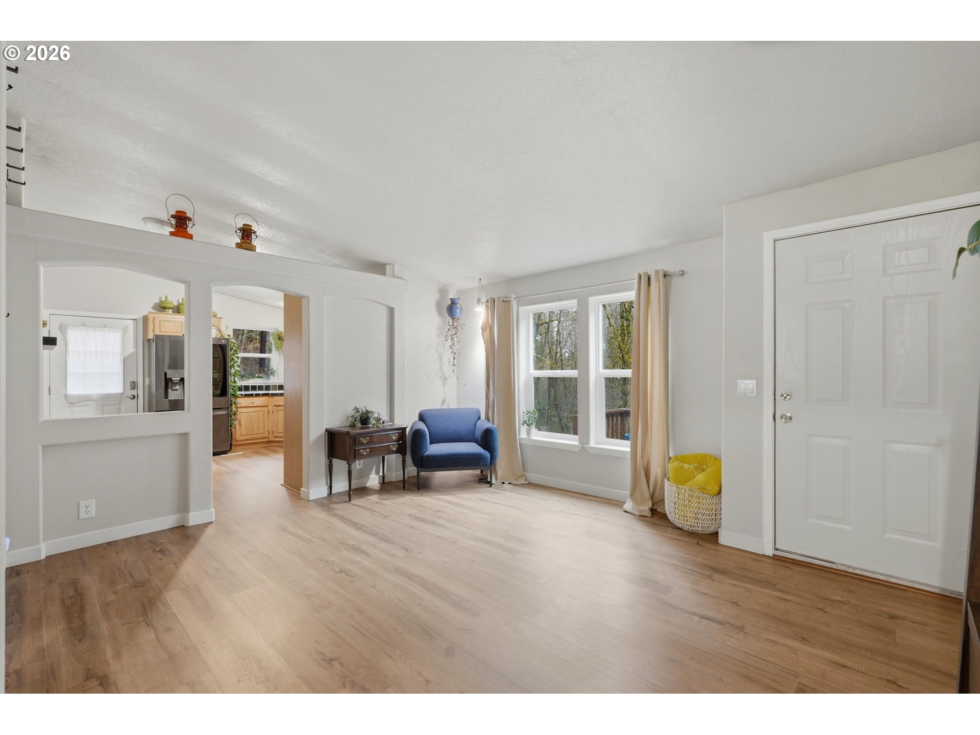 39000 Northwest Shermans Mill Road Banks, OR 97106 - Photo 4 of 38 a living room with furniture and a table
