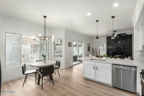 $619,900 | 725 West Palo Verde Street, Gilbert, AZ 85233