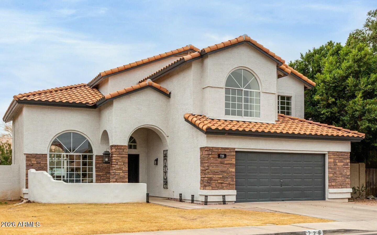 725 West Palo Verde Street Gilbert, AZ 85233 - Photo 2 of 29 PV 1