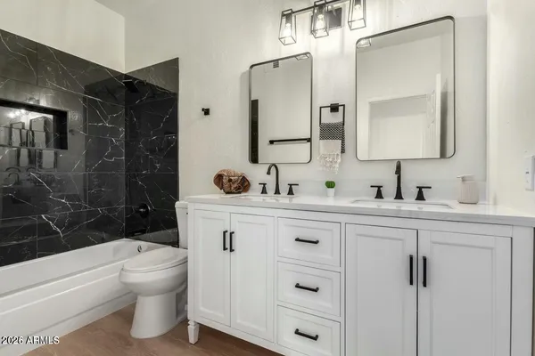 $619,900 | 725 West Palo Verde Street, Gilbert, AZ 85233