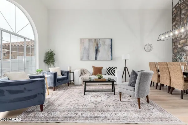 $619,900 | 725 West Palo Verde Street, Gilbert, AZ 85233