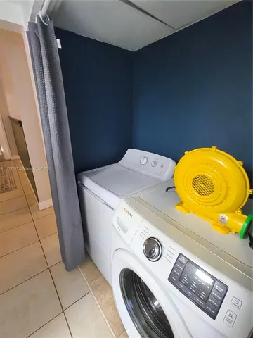 $4,000 | 7809 Northwest 67th Avenue, Unit 7809, Tamarac, FL 33321