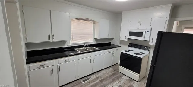 $1,395 | 3008 Peebles Drive, Greensboro, NC 27403