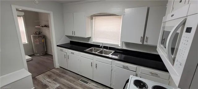 $1,395 | 3008 Peebles Drive, Greensboro, NC 27403