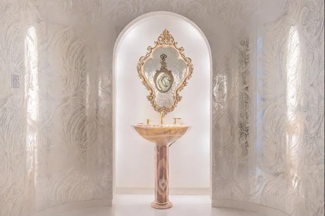 $9,950,000 | 812 Sweetwater Club Boulevard, Longwood, FL 32779