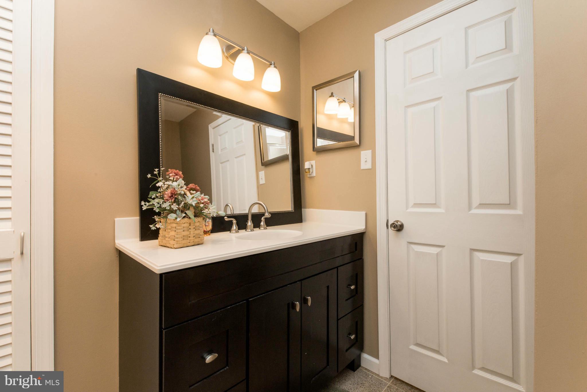 856 Maple Road Gambrills, MD 21054 - Photo 19 of 30 Convenient Bath Off Master