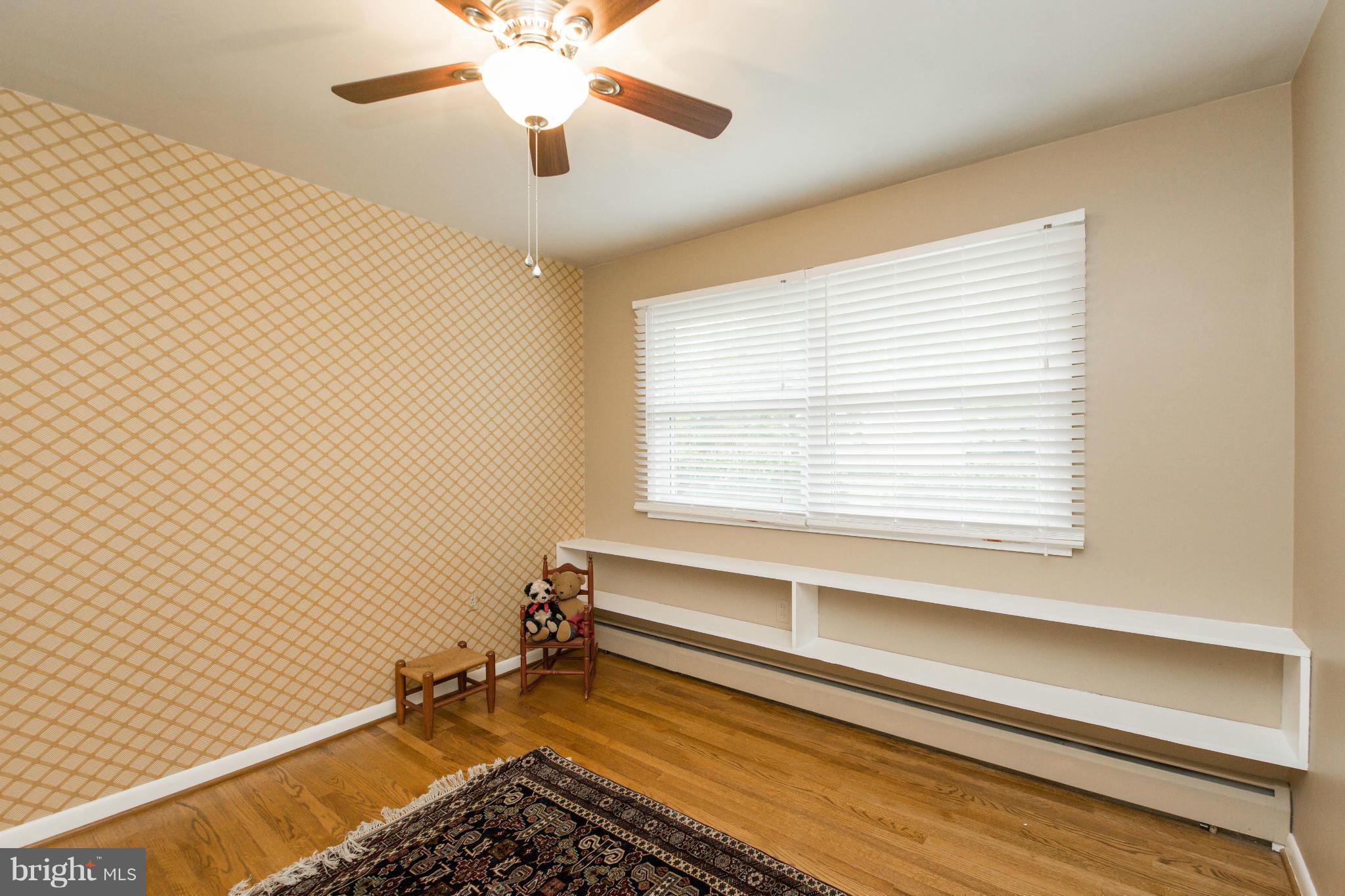 856 Maple Road Gambrills, MD 21054 - Photo 26 of 30 Guest Bedroom