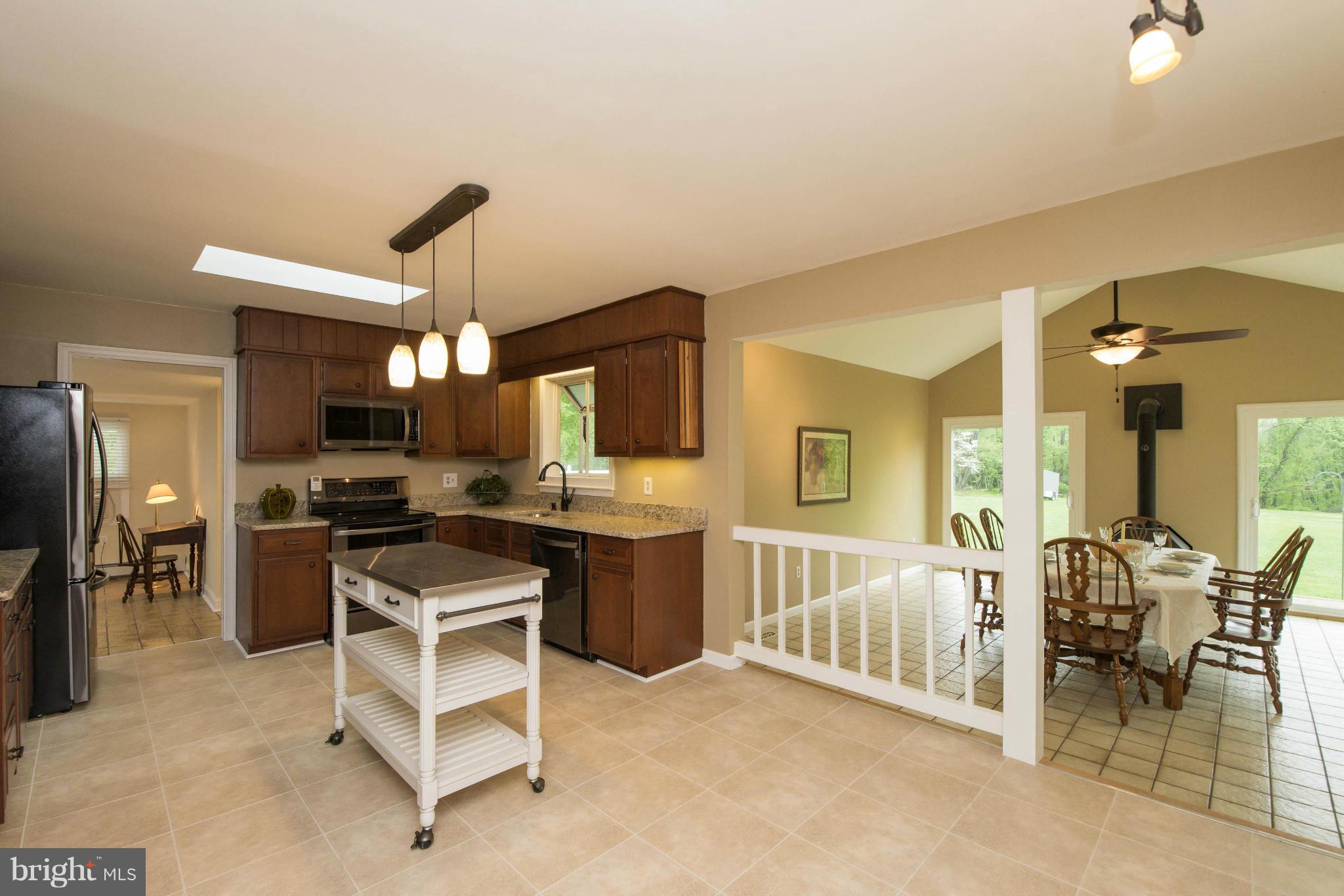 856 Maple Road Gambrills, MD 21054 - Photo 5 of 30 Upgraded Kitchen w/ Granite Tops