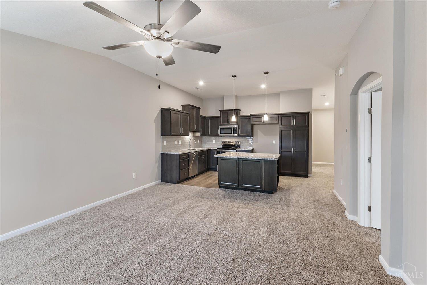 541 Tradition Ridge, Unit 81302 Cincinnati, OH 45245 - Photo 6 of 31