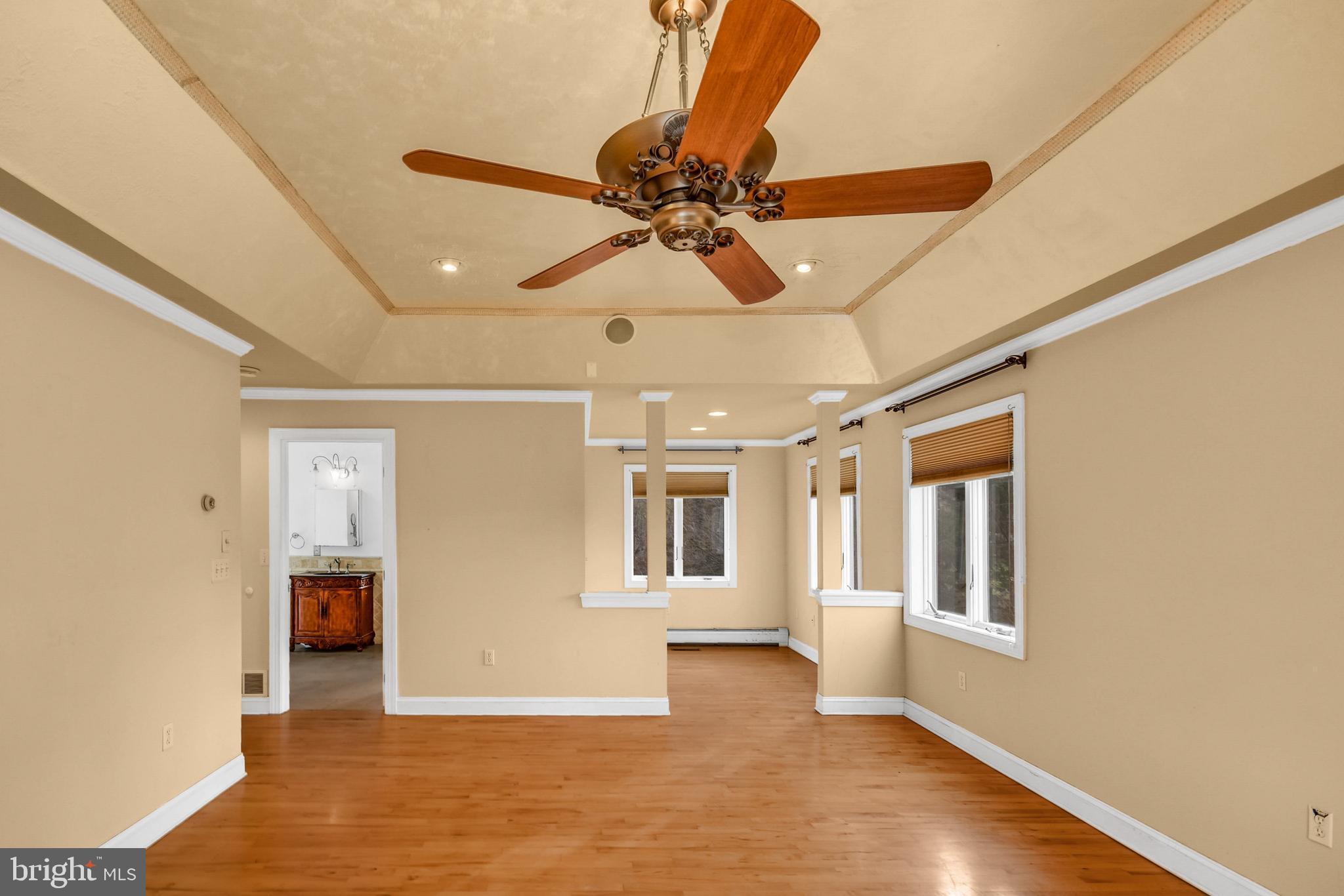325 Stouts Valley Road Easton, PA 18042 - Photo 15 of 30