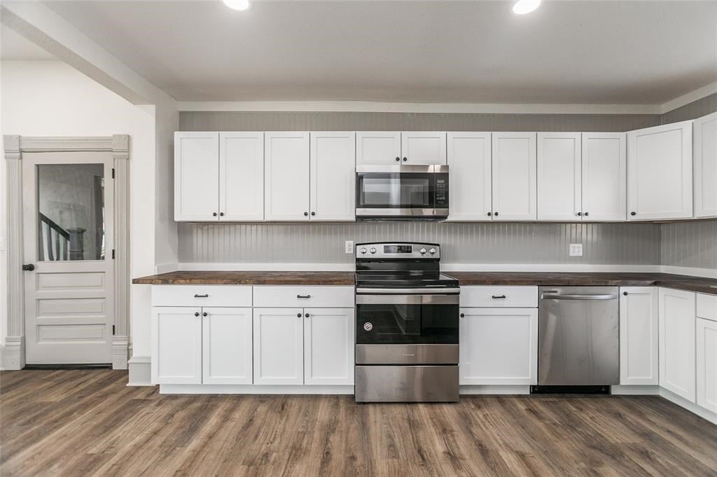 99 5th Avenue Keystone, IA 52249 - Photo 16 of 36 Gallery Image 16