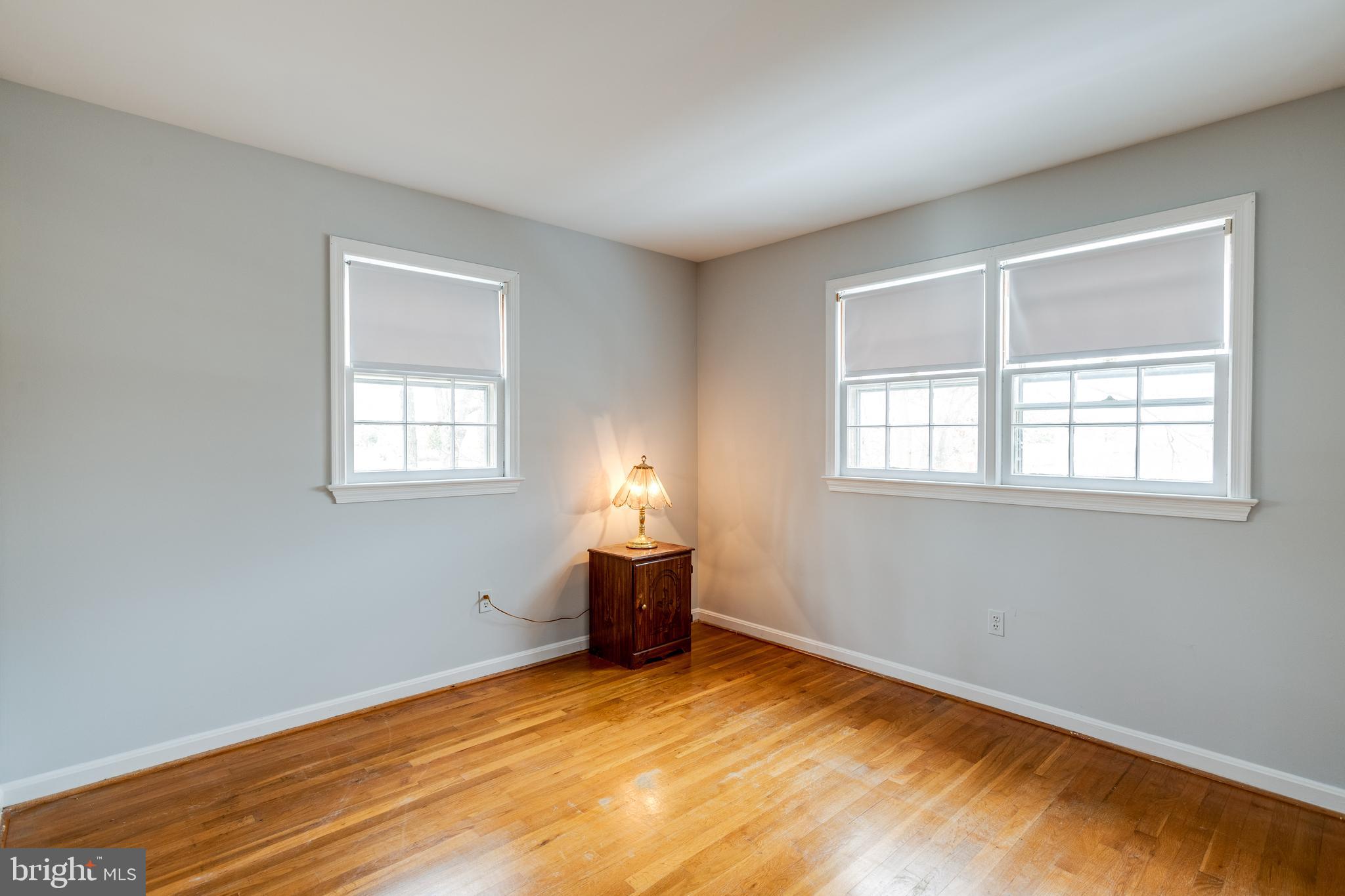 6902 Sydenstricker Road Springfield, VA 22152 - Photo 18 of 28 Bedroom 2