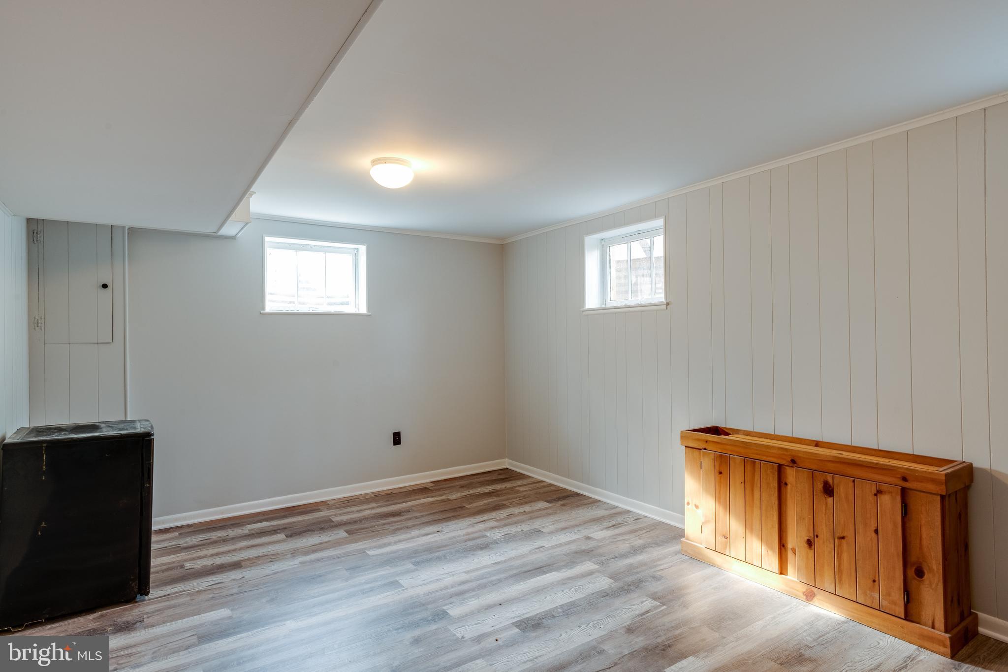 6902 Sydenstricker Road Springfield, VA 22152 - Photo 22 of 28 Lower Level Family Room