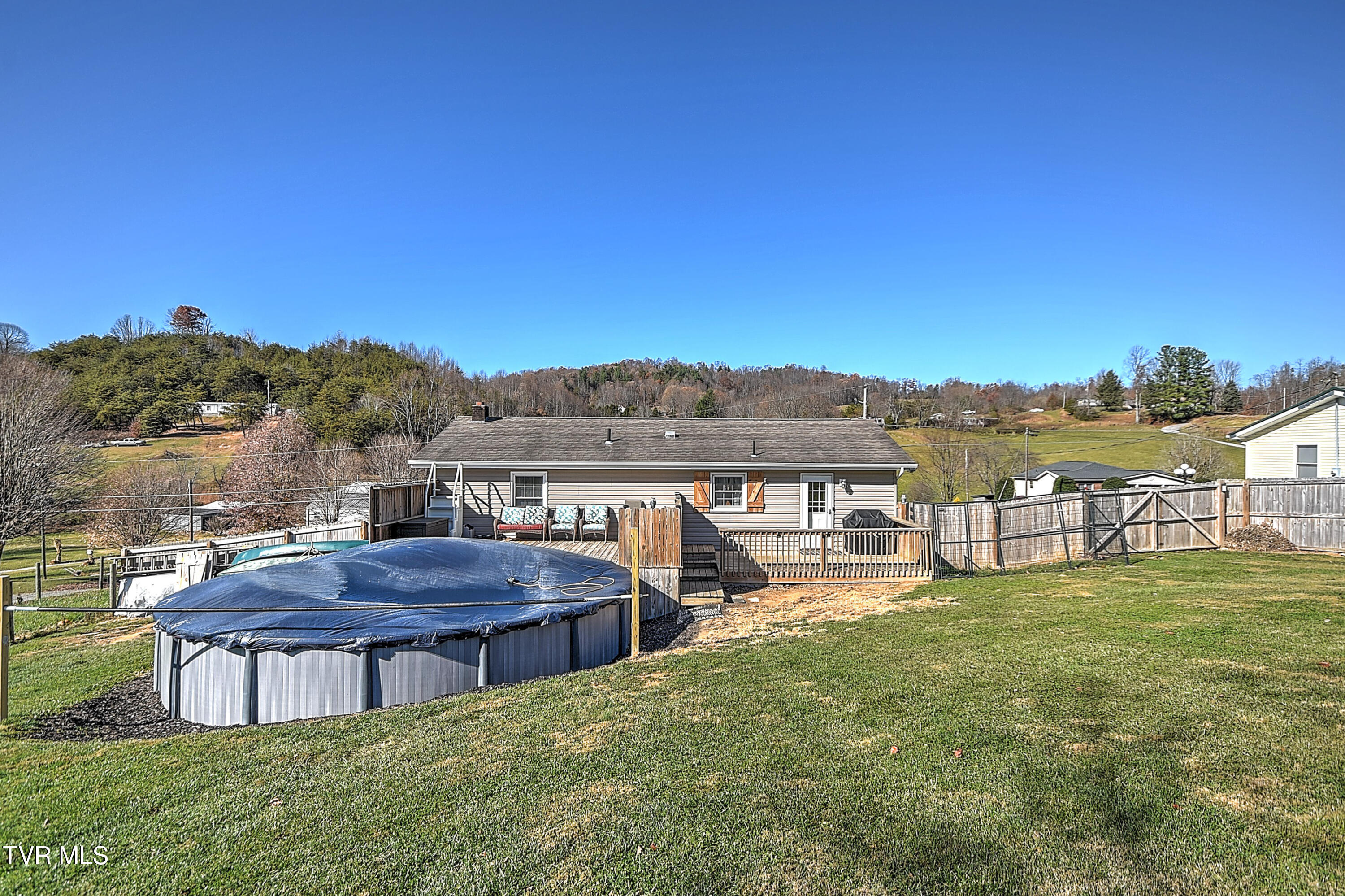 8856 Rich Valley Road Bristol, VA 24202 - Photo 54 of 62 8856 Rich Valley DA-43
