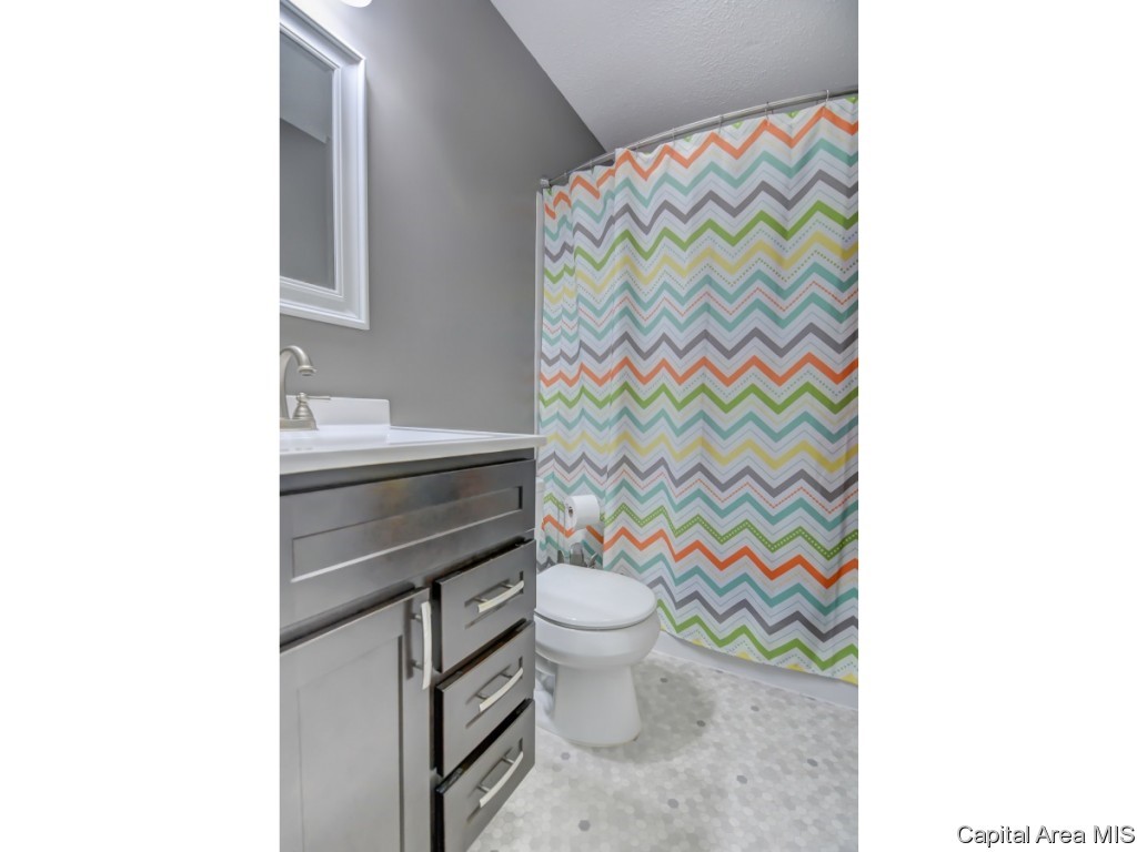 420 Brandywine Road Springfield, IL 62704 - Photo 29 of 34 Gallery Image 29