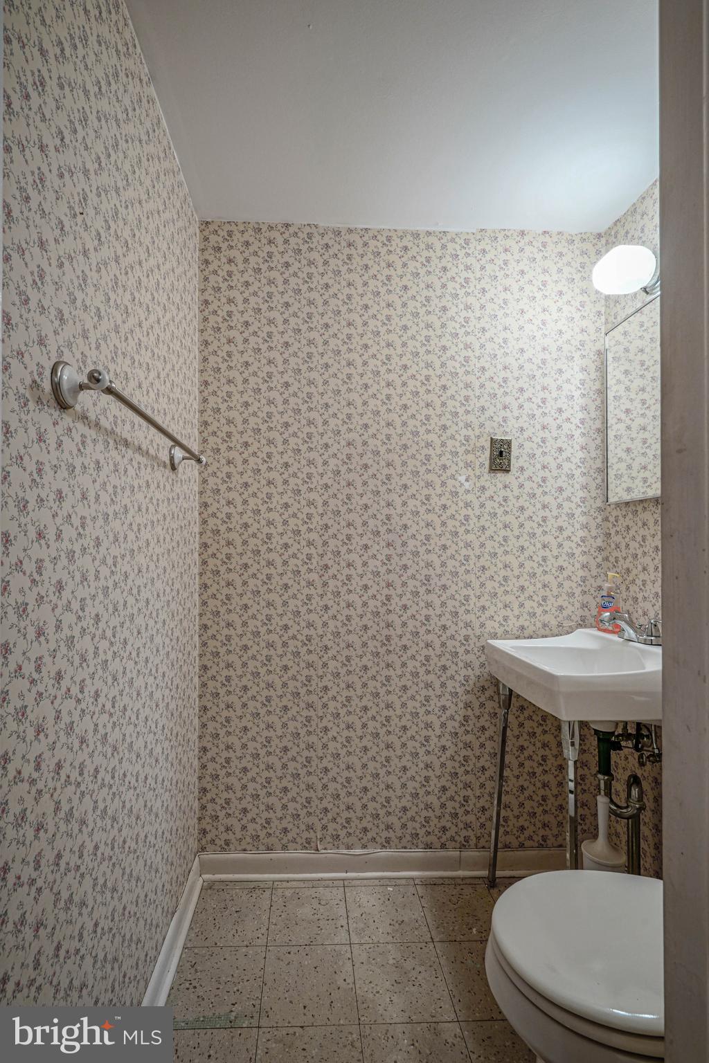 70 Walnut Street Mount Holly, NJ 08060 - Photo 27 of 42