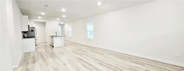 $2,100 | 1120 Amistad Loop, College Station, TX 77845